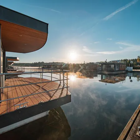 Floatinghouse Heaven On Earth Klitten