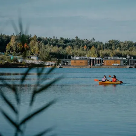 Floatinghouse Heaven On Earth *