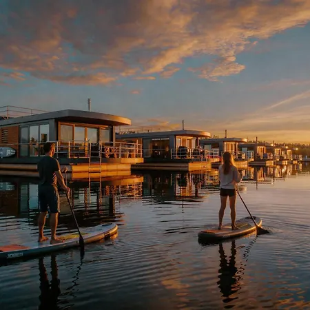 Floatinghouse Heaven On Earth * Klitten