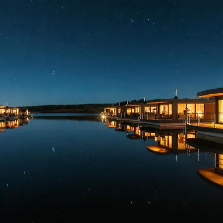 Floatinghouse Heaven On Earth 펜션